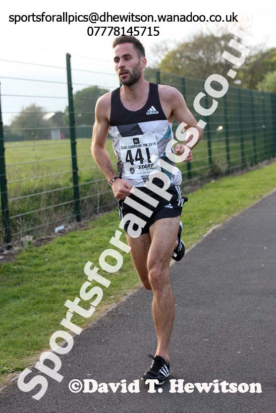 Clive Cookson 10k Road Race, Whitley Bay. Photo: David T. Hewitson/Sports for All Pics